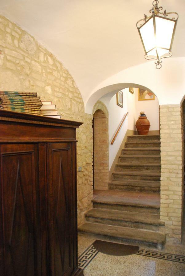 Orto Di Emma Apartment ซานจีมิญญาโน ภายนอก รูปภาพ